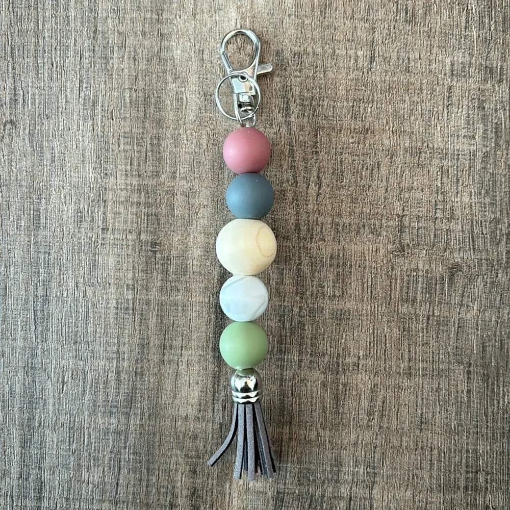 Handmade Silicone Beaded Keychain with Tassel and Lobster Claw Luggage Tag multi